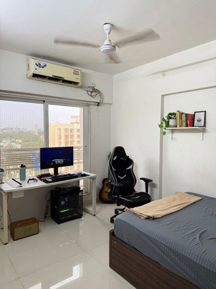 Bedroom, romell-amore 2 Bedroom 680 Sq.Ft. Apartment In Andheri West Mumbai 10193086