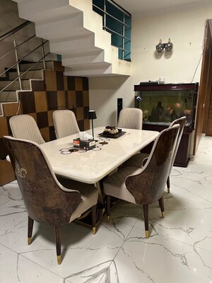 Master Bedroom in 5 BHK Independent House at Sector 48 – for Rent