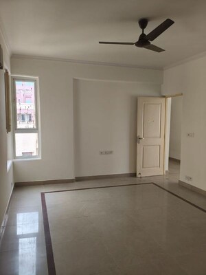 Building Lobby in 5 BHK Apartment at Sector 49 – for Rent