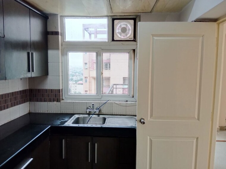 Kitchen, sector 49 5 Bedroom 3757 Sq.Ft. Apartment In Sector 49 Gurgaon 10193298