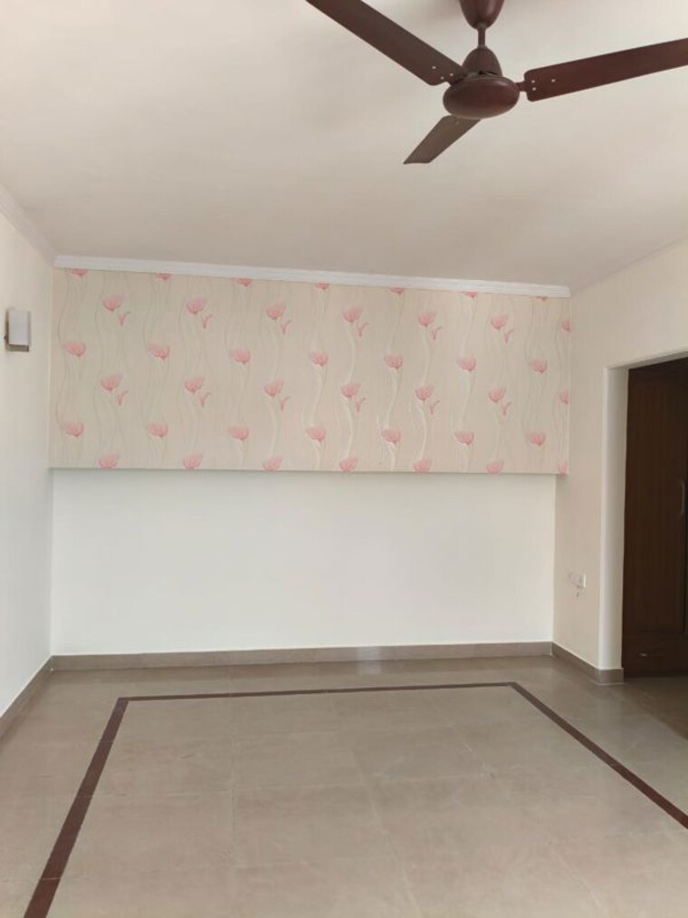 Bathroom, sector 49 5 Bedroom 3757 Sq.Ft. Apartment In Sector 49 Gurgaon 10193298