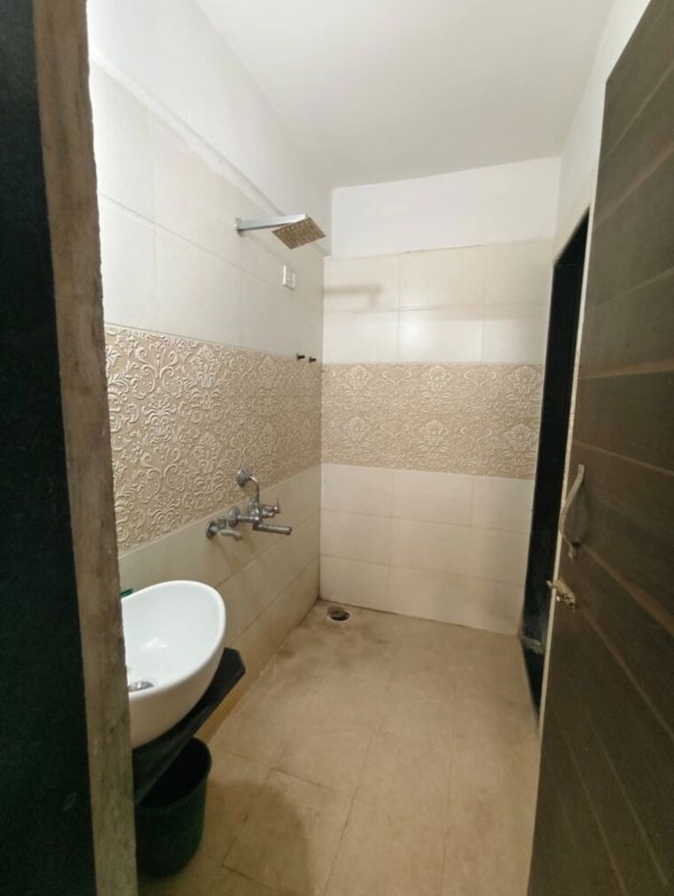 Bathroom, sai-gangat-apartment 1 Bedroom 421 Sq.Ft. Apartment In Kasarvadavali Thane 10193300