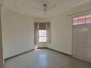 3 BHK Apartment For Rent in Sector 5