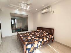 3 BHK + Study Room Builder Floor For Rent in Sector 38