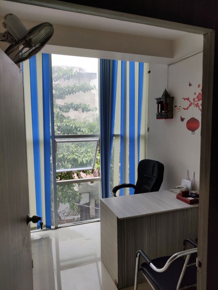 Team Area, gomti nagar Commercial Office Space 500 Sq.Ft. In Gomti Nagar Lucknow 10193486