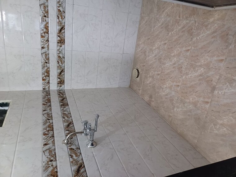 Bathroom, ghansoli Pg For Girls In Ghansoli 10193493