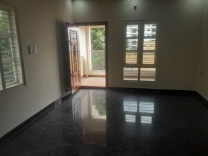Room in 3 BHK Builder Floor at Nri Layout – for Rent