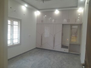 Room in 3 BHK Builder Floor at Ramamurthy Nagar – for Rent