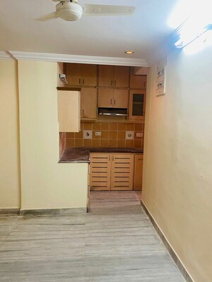 Room in 3 BHK Apartment at Begumpet – for Sale