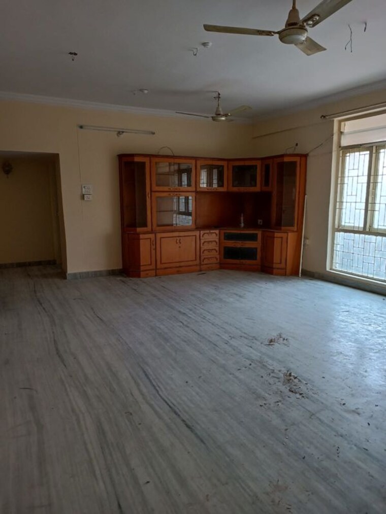 Room, begumpet 3 Bedroom 1470 Sq.Ft. Apartment In Begumpet Hyderabad 10193611