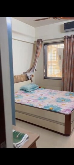 2 BHK Apartment For Rent in Goregaon West