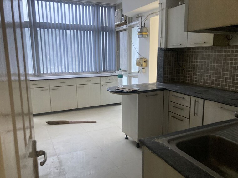 Kitchen, jaypee-green-pavillion-heights 3 Bedroom 1920 Sq.Ft. Apartment In Sector 128 Noida 10193605