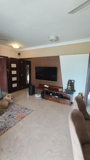 Living Room in 3 BHK Apartment at Chembur – for Rent