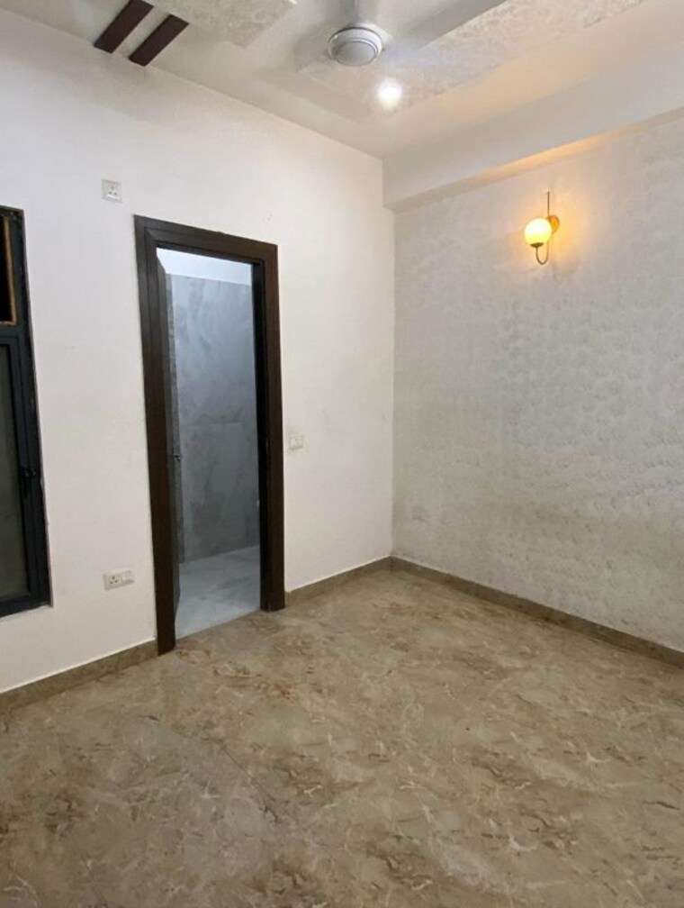 Room, dlf-maiden-heights 2.5 Bedroom 967 Sq.Ft. Apartment In Jigani Bangalore 10193789