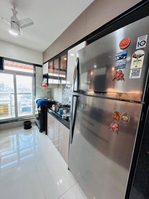 Furnished Amenities in 2 BHK Apartment at Andheri West – for Rent