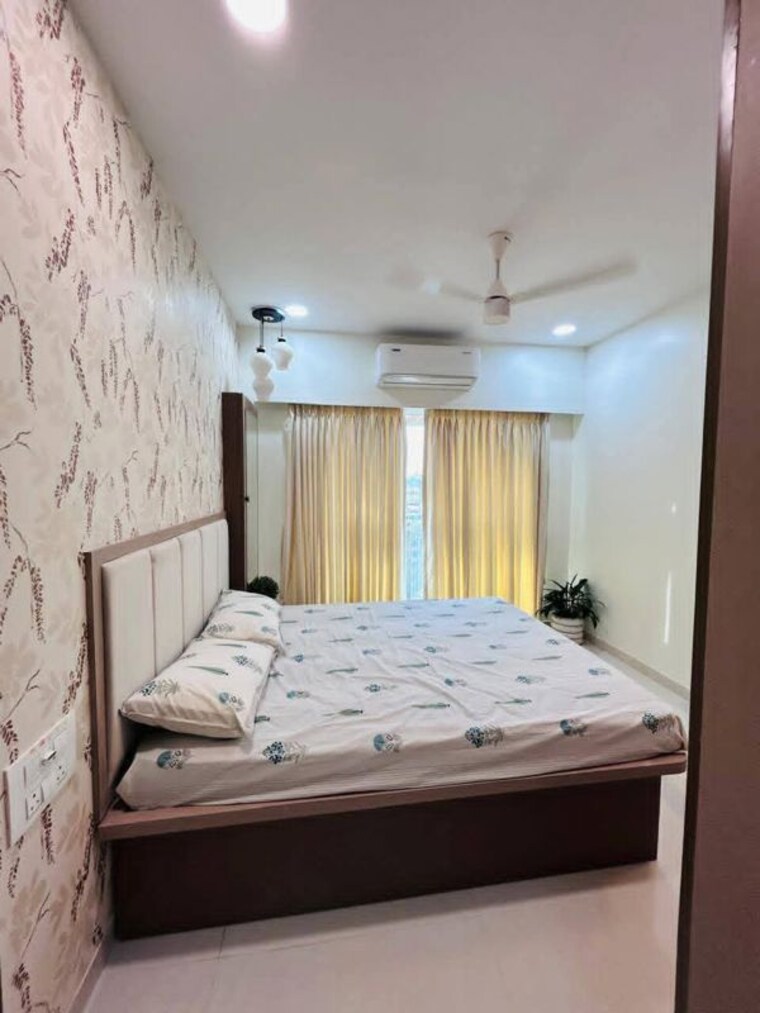 Bedroom, andheri west 2 Bedroom 700 Sq.Ft. Apartment In Andheri West Mumbai 10193852