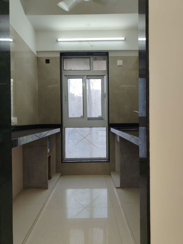 Bathroom, kalpataru-magnus 3 Bedroom 1374 Sq.Ft. Apartment In Bandra East Mumbai 10193866