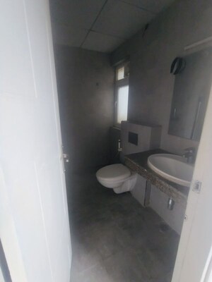 Bathroom in 3 BHK Apartment at Mapsko Mount Ville, Sector 79 – for Rent