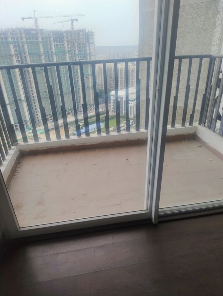 Balcony, mapsko-mount-ville 3 Bedroom 1520 Sq.Ft. Apartment In Sector 79 Gurgaon 10193776