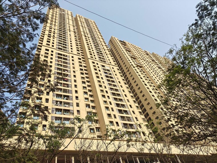 Exterior View, rustomjee-azziano-wing-d 3 Bedroom 1011 Sq.Ft. Apartment In Thane West Thane 10193778