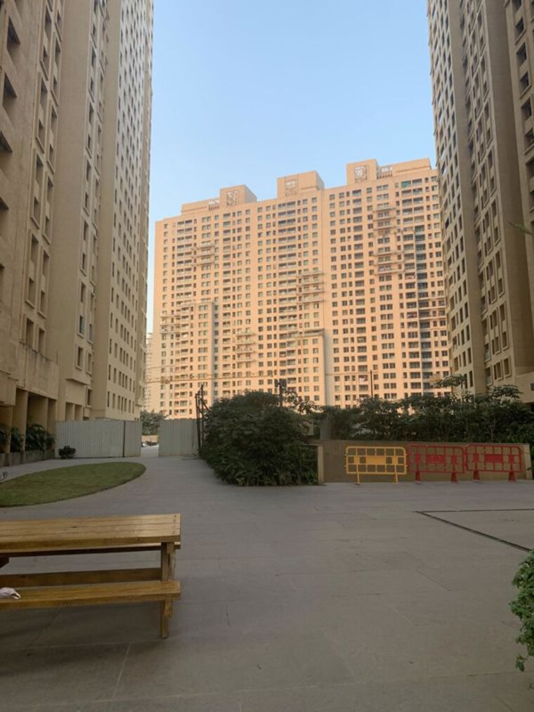 Exterior View, rustomjee-azziano-wing-d 3 Bedroom 1011 Sq.Ft. Apartment In Thane West Thane 10193778