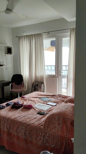 Bedroom in 3.5 BHK Apartment at Prestige Lakeside Habitat Apartments, Gunjur – for Rent