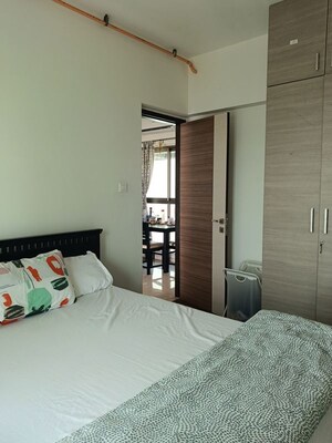 Room in 2 BHK Apartment at Chandak Cornerstone, Worli – for Rent