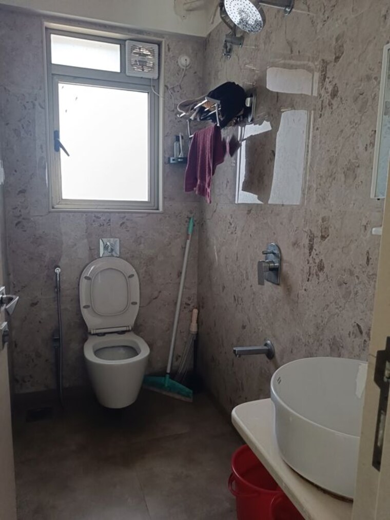 Bathroom, chandak-cornerstone 2 Bedroom 584 Sq.Ft. Apartment In Worli Mumbai 10193971