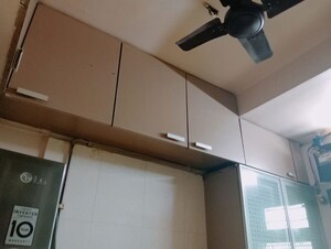 Furnished Amenities in 2 BHK Apartment at Sagar CHS Ghatkopar, Ghatkopar East – for Rent