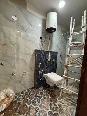 Bathroom in 3 BHK Apartment at Palm Residency Chhatarpur, Chattarpur – for Rent