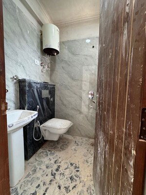 Bathroom in 3 BHK Apartment at Palm Residency Chhatarpur, Chattarpur – for Rent