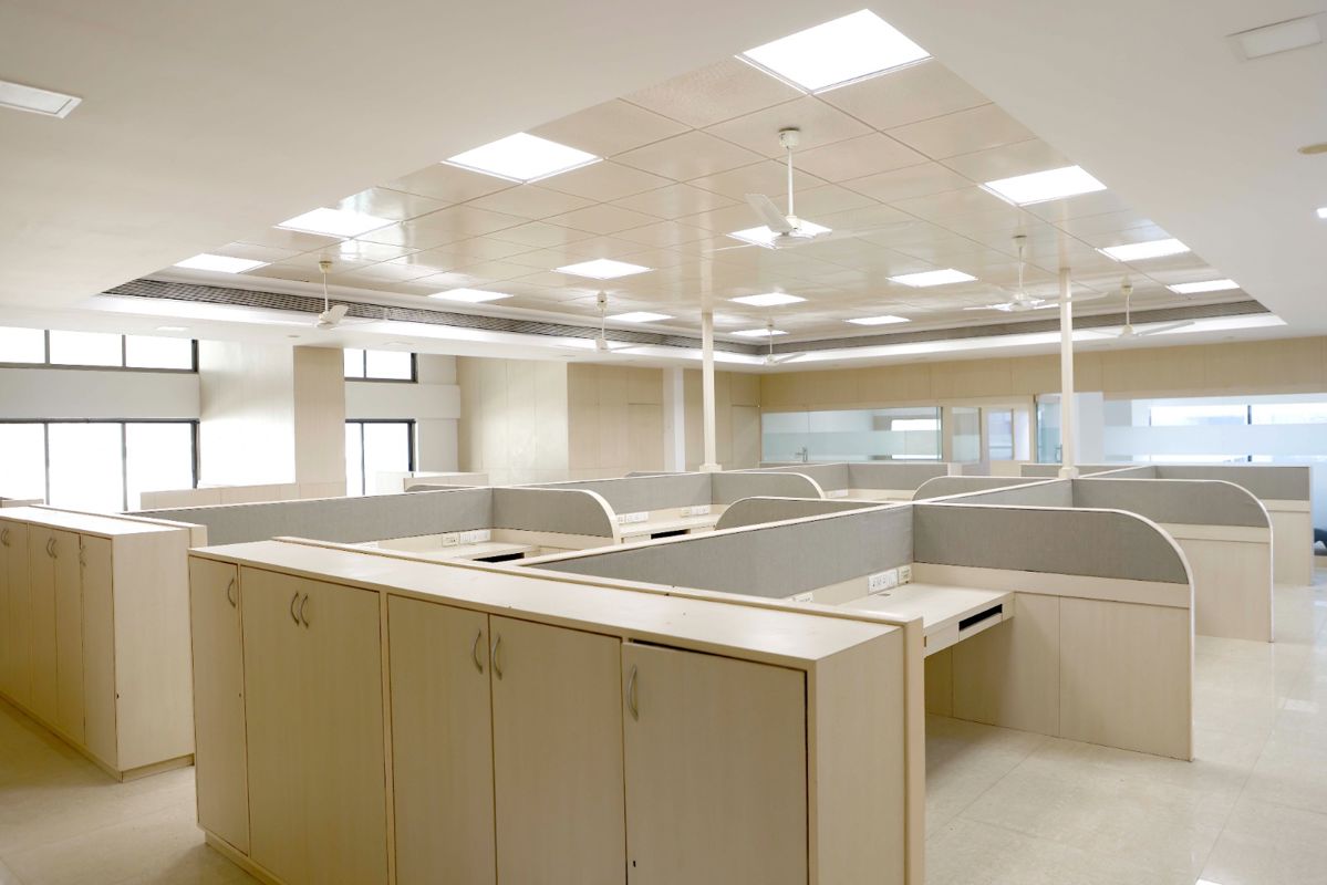 Office Space For Rent in Dilkap Chambers