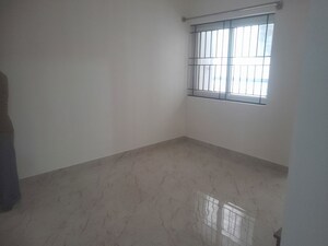 Room in 2 BHK Builder Floor at Nri Layout – for Rent