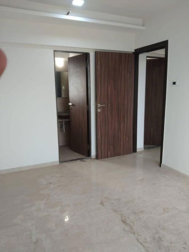 Room, andheri west 2 Bedroom 600 Sq.Ft. Apartment In Andheri West Mumbai 10194005