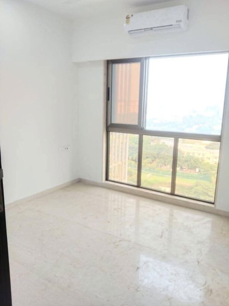 Room, andheri west 2 Bedroom 600 Sq.Ft. Apartment In Andheri West Mumbai 10194005