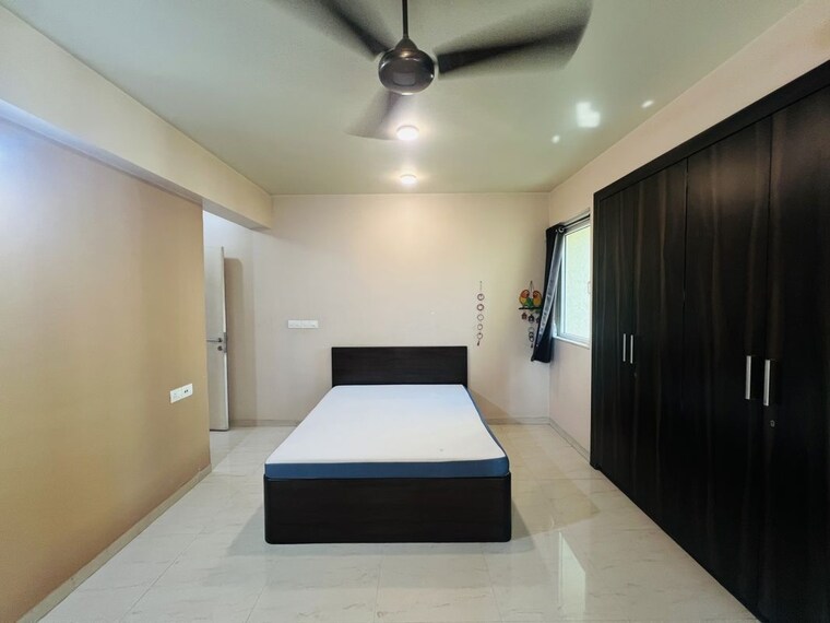Bedroom, hiranandani-canary 3 Bedroom 999 Sq.Ft. Apartment In Ghodbunder Road Thane 10194026