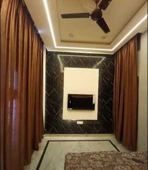 Bathroom in 3 BHK Apartment at Rohtas Summit, Vibhuti Khand – for Rent