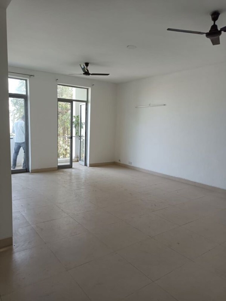 Room, smart-world-gems 2.5 Bedroom 1192 Sq.Ft. Builder Floor In Sector 89 Gurgaon 10194039