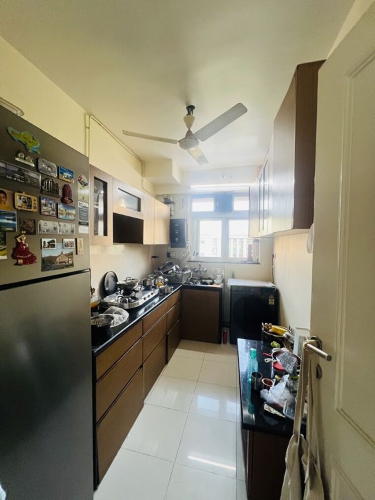 Team Area, hiranandani-tiara 2 Bedroom 760 Sq.Ft. Apartment In Ghodbunder Road Thane 10194034