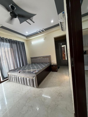 1 BHK Builder Floor For Rent in Sector 51