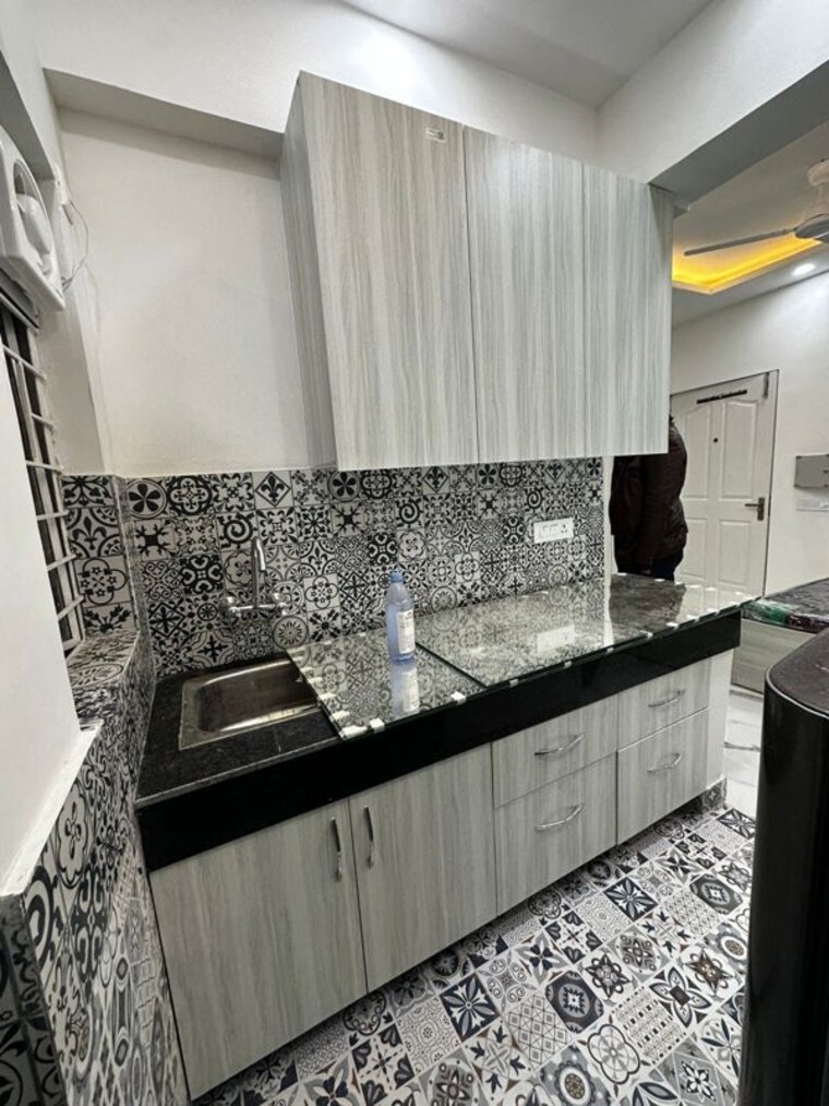 Kitchen, pioneer-araya 1 RK 300 Sq.Ft. Apartment In Sector 62 Gurgaon 10194052