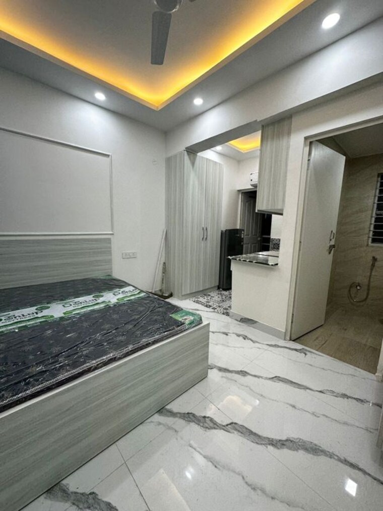 Bedroom, pioneer-araya 1 RK 300 Sq.Ft. Apartment In Sector 62 Gurgaon 10194052