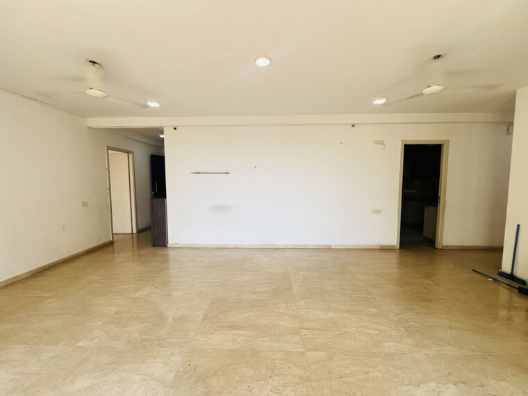 Living Room, hiranandani-cardinal 3 Bedroom 1324 Sq.Ft. Apartment In Ghodbunder Road Thane 10194048