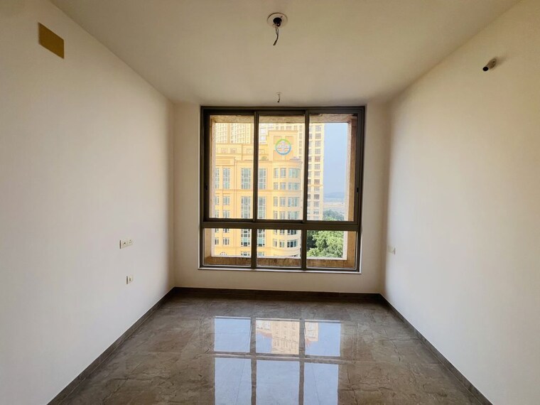 Room, hiranandani-cardinal 2.5 Bedroom 902 Sq.Ft. Apartment In Ghodbunder Road Thane 10194063