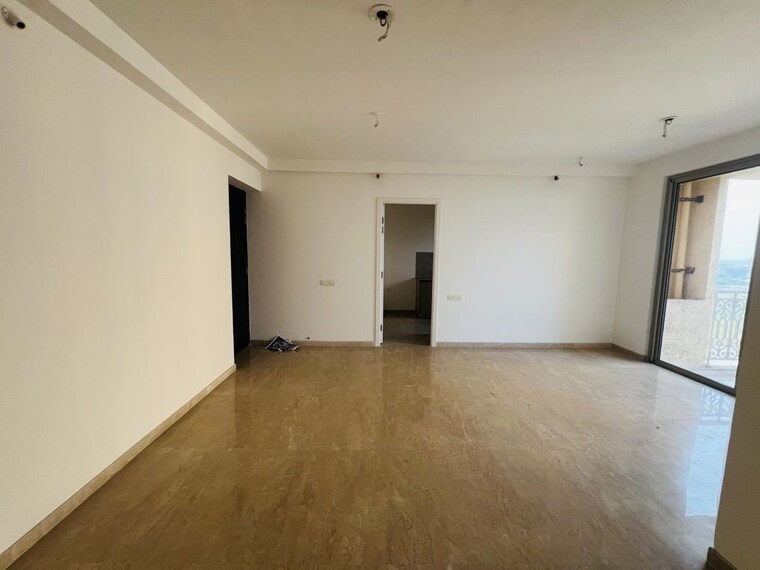 Room, hiranandani-cardinal 2.5 Bedroom 902 Sq.Ft. Apartment In Ghodbunder Road Thane 10194063