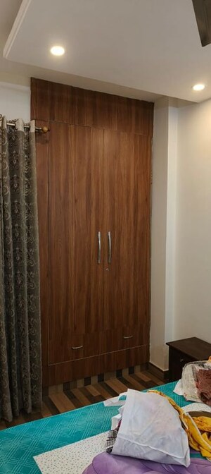 Furnished Amenities in 3 BHK Builder Floor at Kohli One Malibu Town, Sector 47 – for Rent