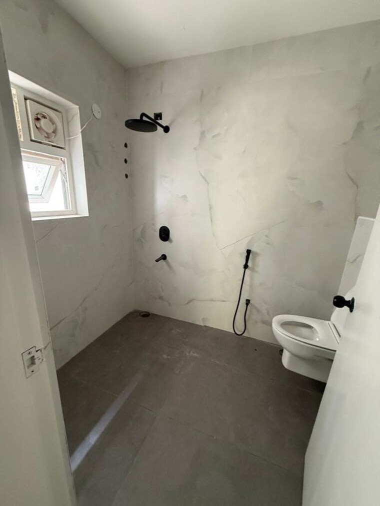 Bathroom, legend-chimes 4 Bedroom 4000 Sq.Ft. Villa In Kokapet Hyderabad 10194079