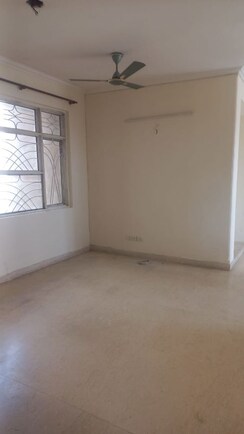 3 BHK + Pooja Room,Servant Room Apartment For Rent in Parsvnath Green Ville