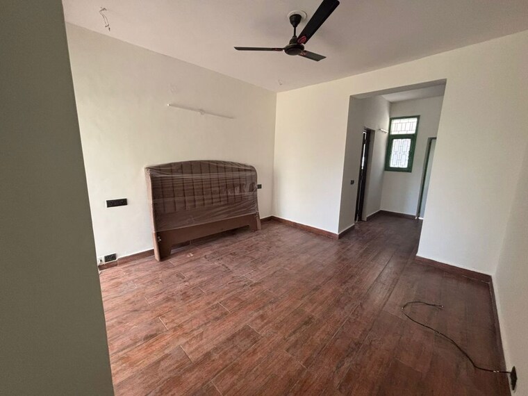 Room, kohli-one-malibu-town-plot 1 RK 600 Sq.Ft. Builder Floor In Sector 47 Gurgaon 10194082