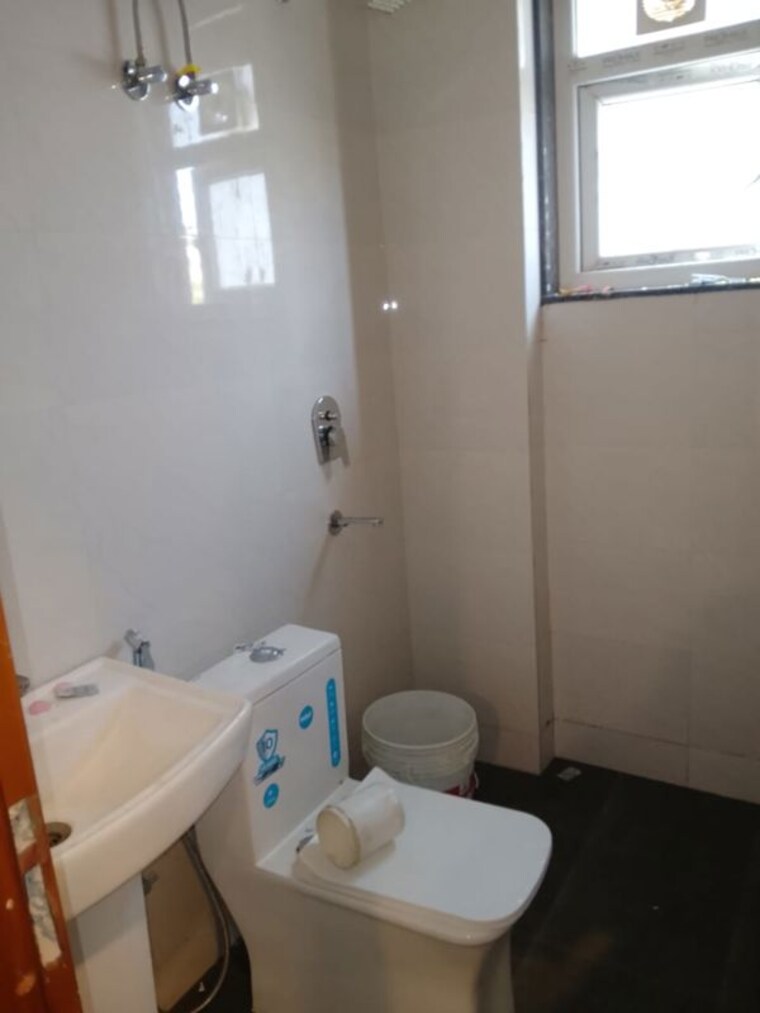 Bathroom, adani-aangan 2 Bedroom 657 Sq.Ft. Apartment In Sector 89a Gurgaon 10194089